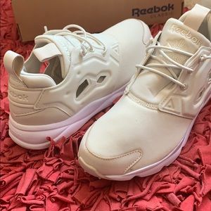 REEBOK Nylon Runners